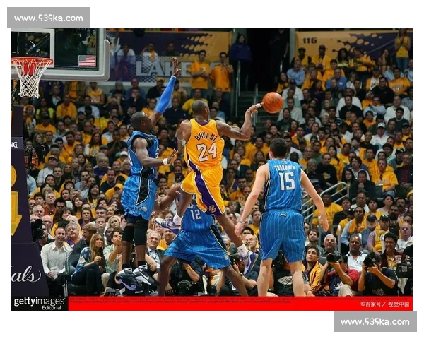 总决赛首战湖人强势压制热火巨星对决引爆冠军悬念序幕拉开之夜 总决赛首战湖人强势压制热火巨星对决引爆冠军悬念序幕拉开之夜